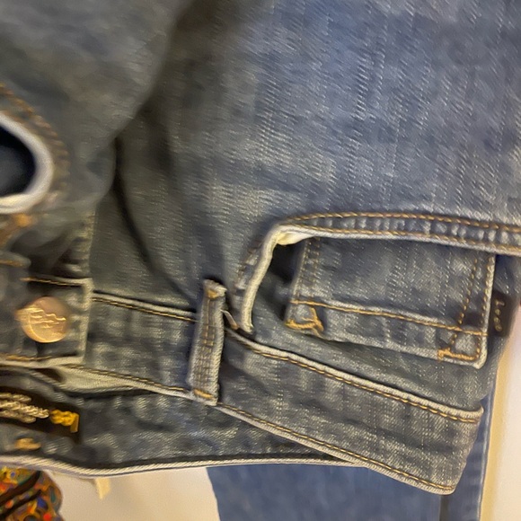 Jeans - Picture 2 of 2